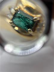 Green Stone Lady's Stone & Diamond Ring 4 Diamonds .04 Carat T.W.